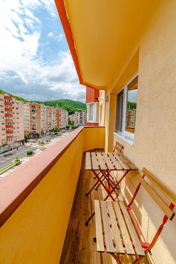 Mid-Term Rental Racadau Apartment Μπρασόβ Εξωτερικό φωτογραφία